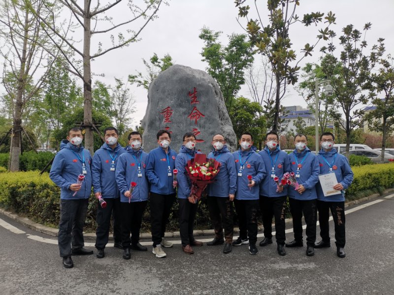 【半岛网直播】青大附院第二批援鄂医疗队10名队员今日凯旋